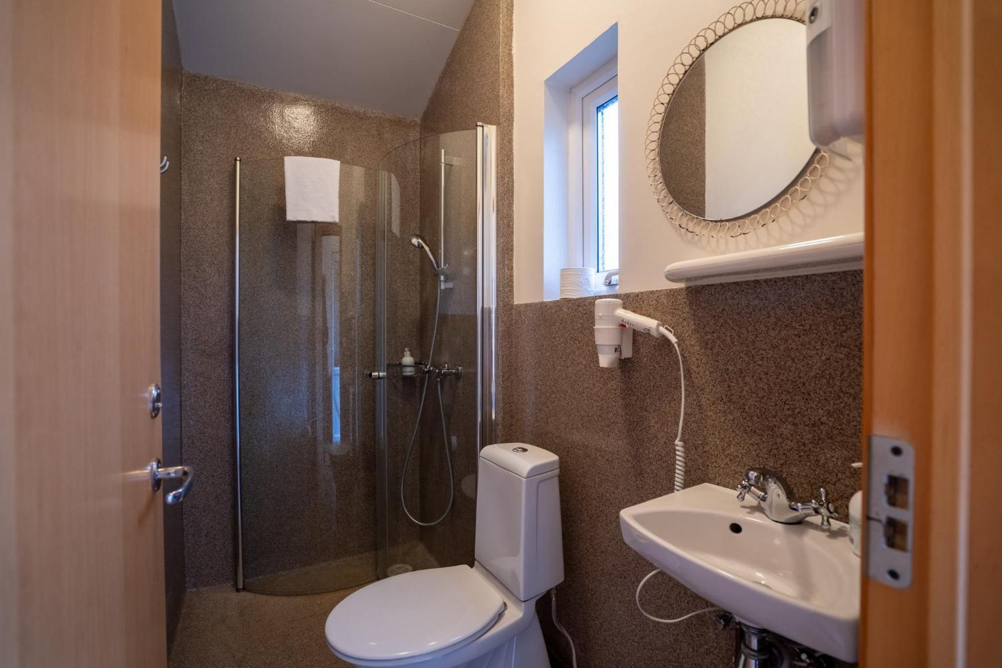 Gerdi Guesthouse Ngoại thất bức ảnh